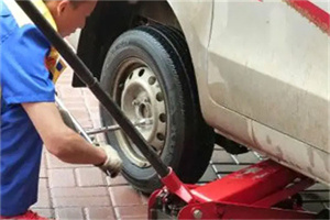 敦煌附近拖车24小时服务热线电话