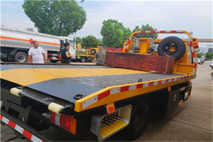 敦煌附近拖车电话号码服务